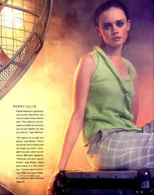 photo 10 in Alexis Bledel gallery [id15503] -0001-11-30 00:00:00