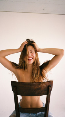 Alexis Ren pic #1200450