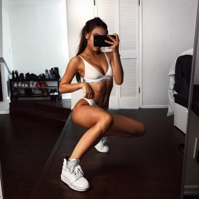 Alexis Ren pic #930837