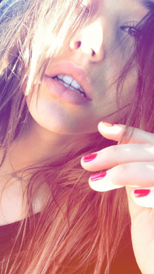 Alexis Ren pic #942445