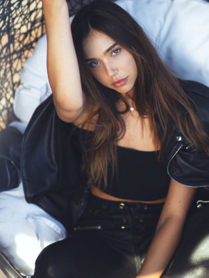 Alexis Ren – Photoshoot August 2019