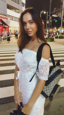 Alexis Ren pic #1098801