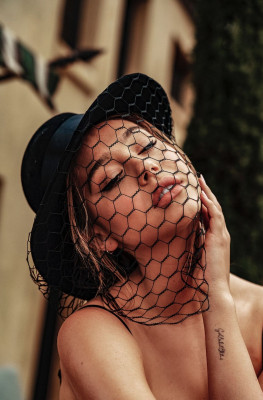Alexis Ren pic #1206915