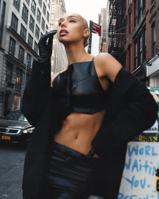 Alexis Ren by MELISSA CARTAGENA