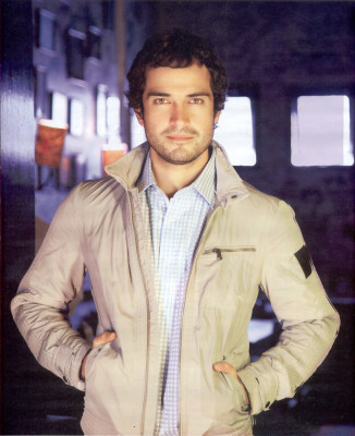 Alfonso Herrera  pic #530157