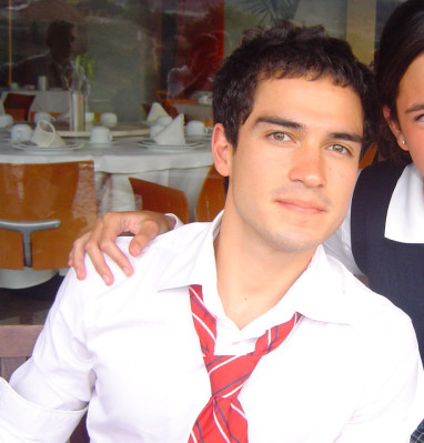 Alfonso Herrera  pic #530149