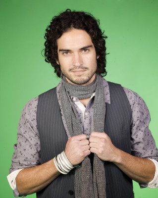 Alfonso Herrera  pic #532538