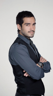 Alfonso Herrera  pic #532543