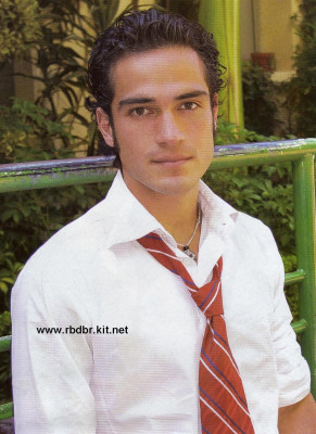 Alfonso Herrera  pic #544619