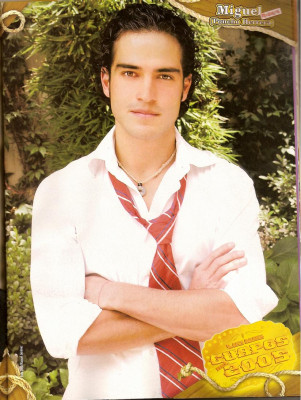 photo 8 in Alfonso Herrera  gallery [id554991] 2012-09-03 00:00:00