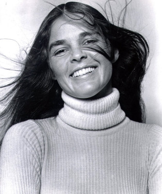 Ali MacGraw pic #386607