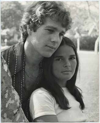 Ali MacGraw pic #383577