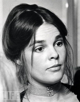 photo 23 in Ali MacGraw gallery [id395722] 2011-05-19 00:00:00