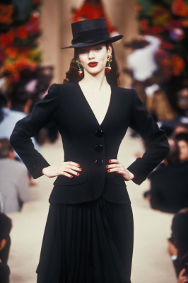 Alice Dodd ~ Yves Saint Laurent S/S 1995 Couture
