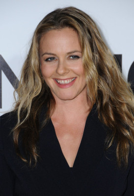 Alicia Silverstone – National Geographic Documentary Film’s “Jane” Premiere 