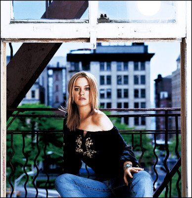 Alicia Silverstone pic #42757