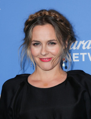 Alicia Silverstone at Paramount Network Launch Party at Sunset Tower in Los Ange