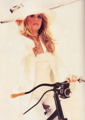 Alicia Silverstone pic #48170
