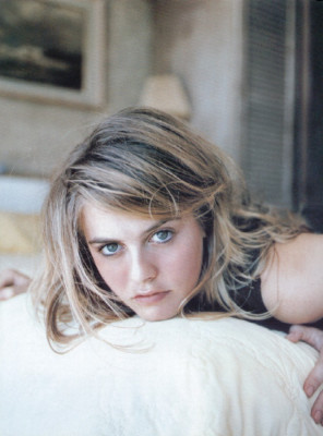photo 16 in Alicia Silverstone gallery [id43552] -0001-11-30 00:00:00