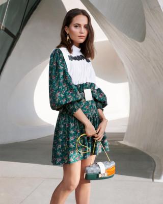 Alicia Vikander - &#039;Louis Vuitton Cruise 2020 Fashion Show&#039; Portrait 05/08/2019