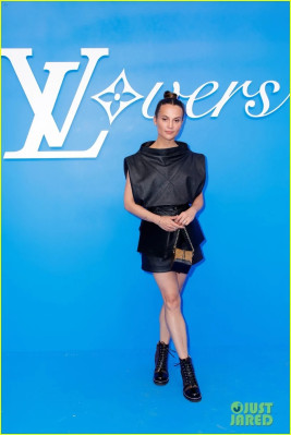 Alicia Vikander - Louis Vuitton Menswear SS 2025 Show at PFW 06/18/2024