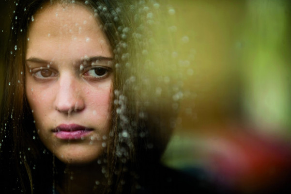 Alicia Vikander - Till Det Som Ar Vackert (2009)