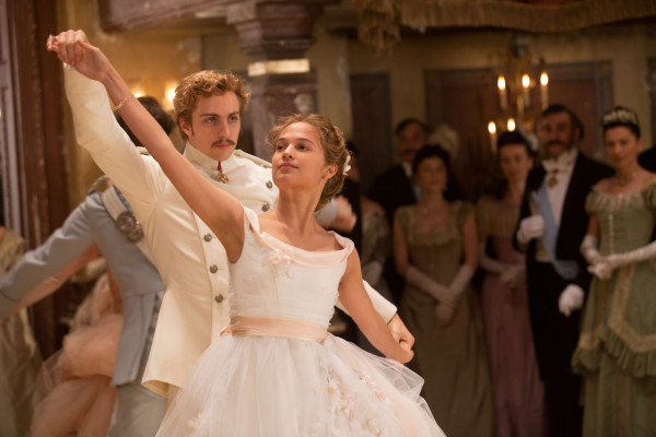 Alicia Vikander - Anna Karenina (2012)