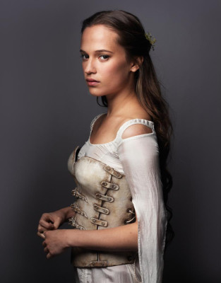Alicia Vikander - Seventh Son (2014)