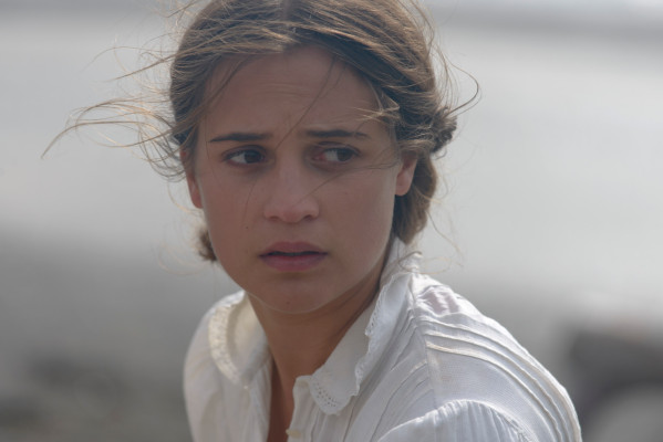 Alicia Vikander - The Light Between Oceans (2016)