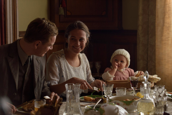 Alicia Vikander - The Light Between Oceans (2016)