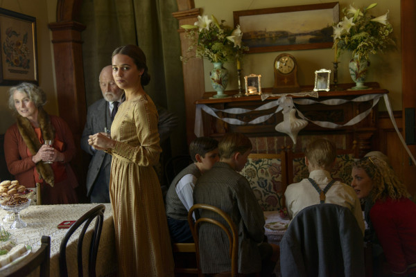Alicia Vikander - The Light Between Oceans (2016)