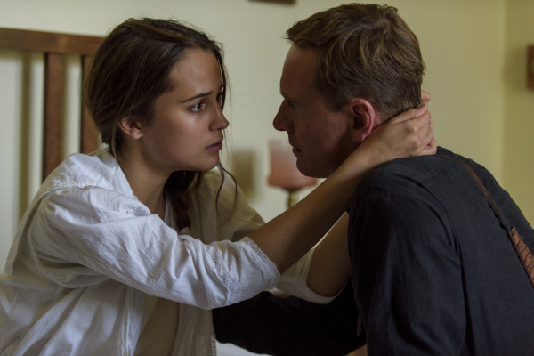 Alicia Vikander - The Light Between Oceans (2016)