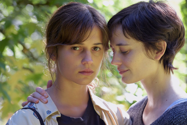 Alicia Vikander - Euphoria (2017)