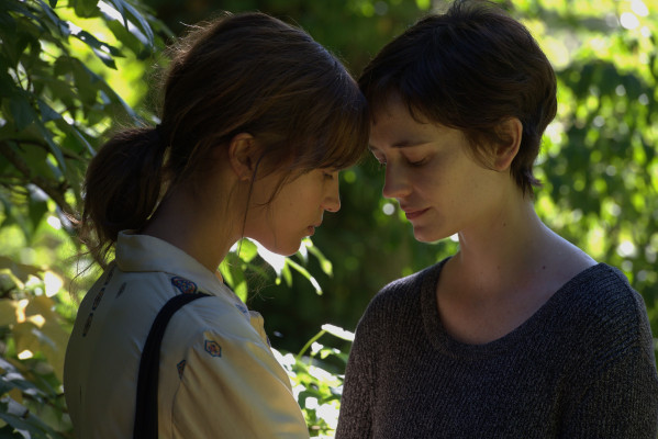 Alicia Vikander - Euphoria (2017)