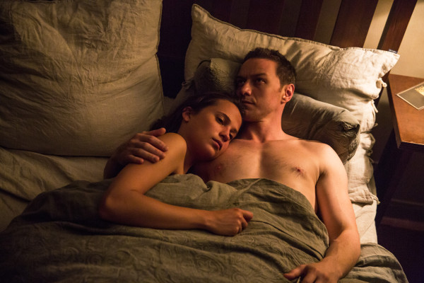 Alicia Vikander - Submergence (2017)