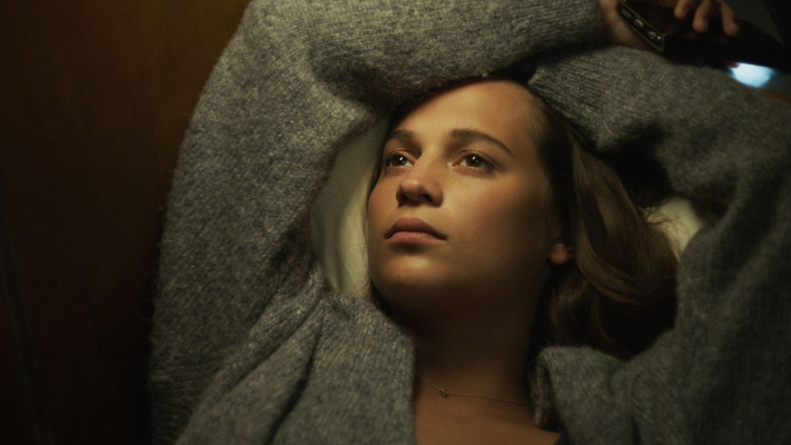 Alicia Vikander - Submergence (2017)