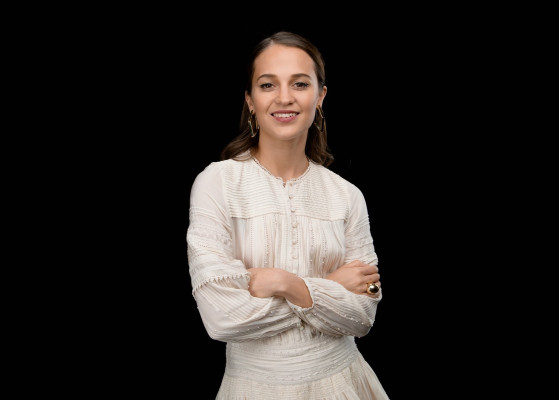 Alicia Vikander - BUILD Series Portraits (2018)