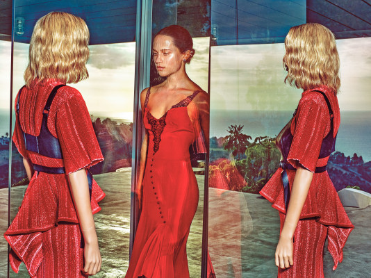 Alicia Vikander - Vogue US (2018)