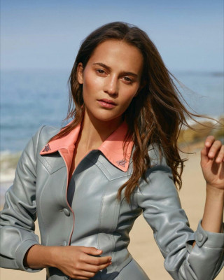 Alicia Vikander - &#039;Marie Claire&#039; France (November 2019)