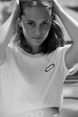 Alicia Vikander by Matthew Brookes for Elle France (2020)