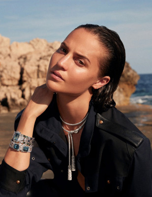 Alicia Vikander by David Roemer for Madame Figaro (2021)