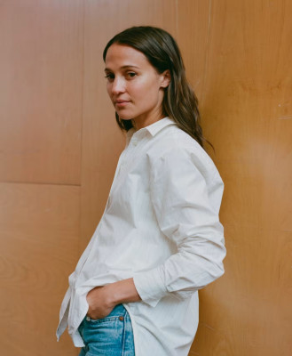 Alicia Vikander by Linda Brownlee for Financial Times (2025)