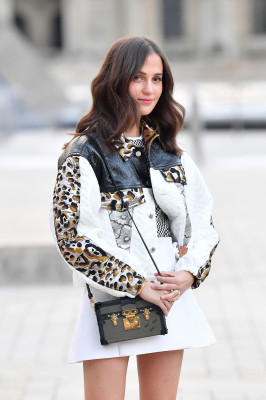 Alicia Vikander - Louis Vuitton Fashion Show in Paris 10/05/2021