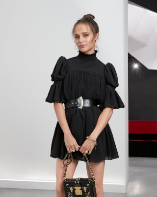 Alicia Vikander - Louis Vuitton Cruise 2020 Spin-Off Show in Seoul 10/31/2019