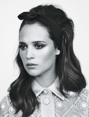 Alicia Vikander pic #823527