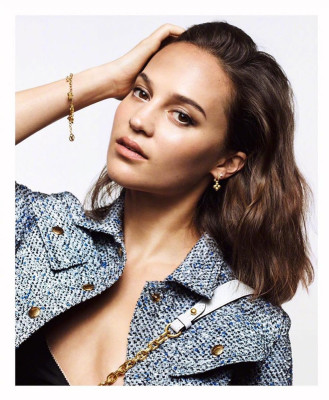 Alicia Vikander – Louis Vuitton April 2019