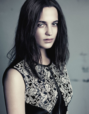 Alicia Vikander pic #835241