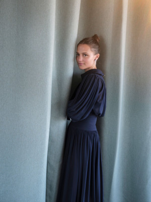 Alicia Vikander by Sebastien Vincent