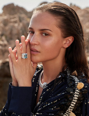 Alicia Vikander by David Roemer for Madame Figaro (Dec 2021)