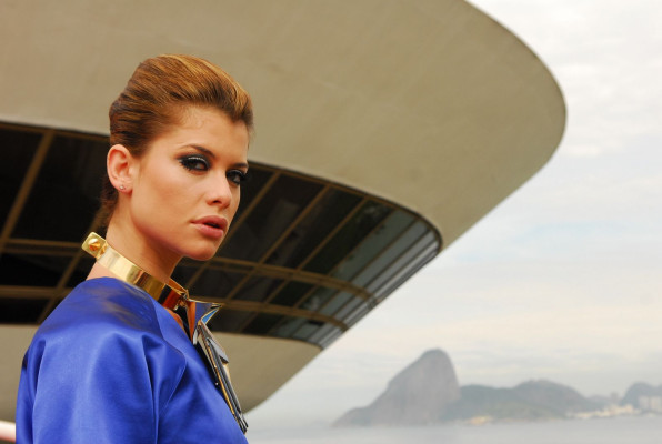 Aline Moraes pic #409778